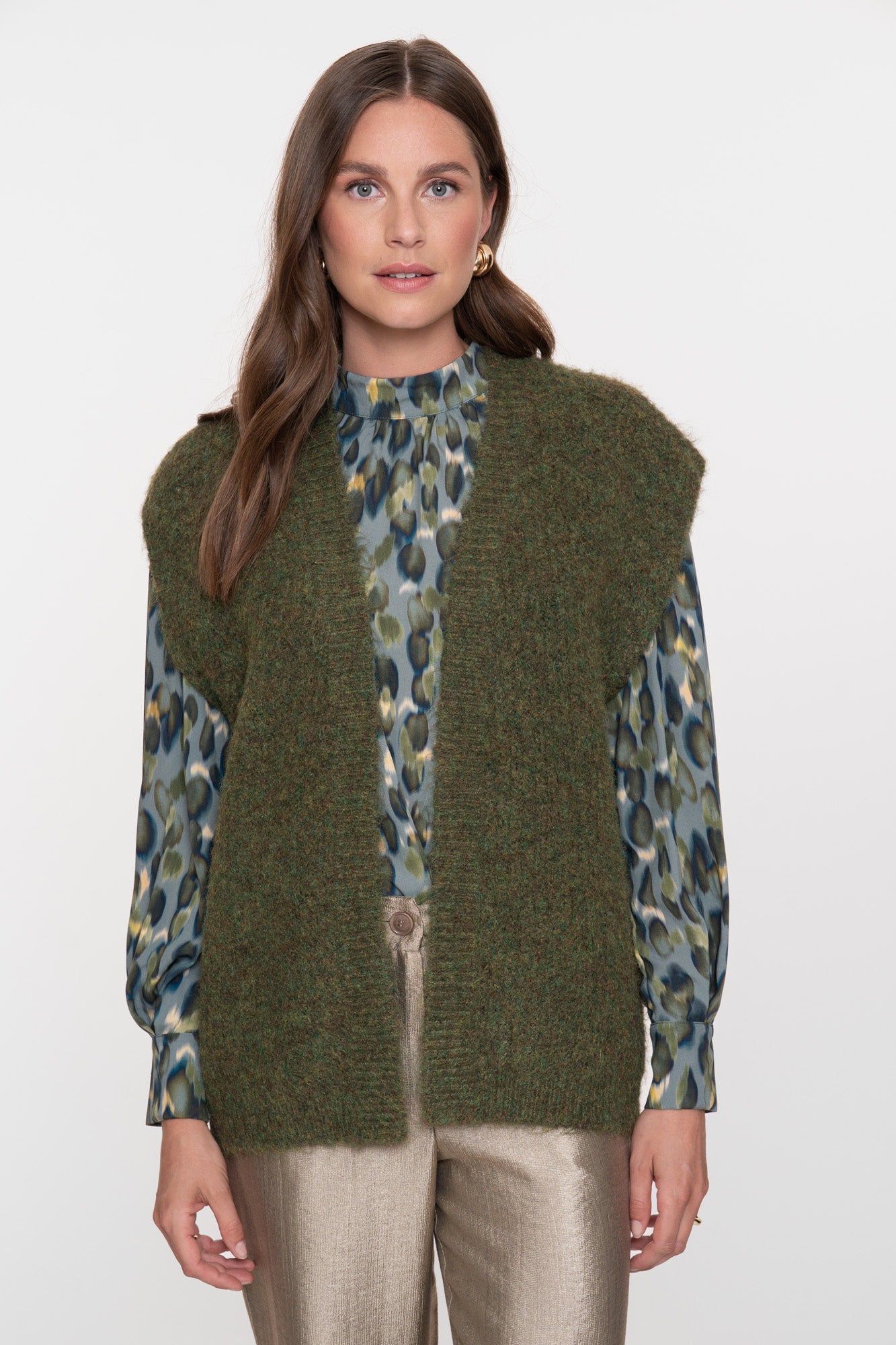 Geisha dames top met aquarel animalprint in groene tinten