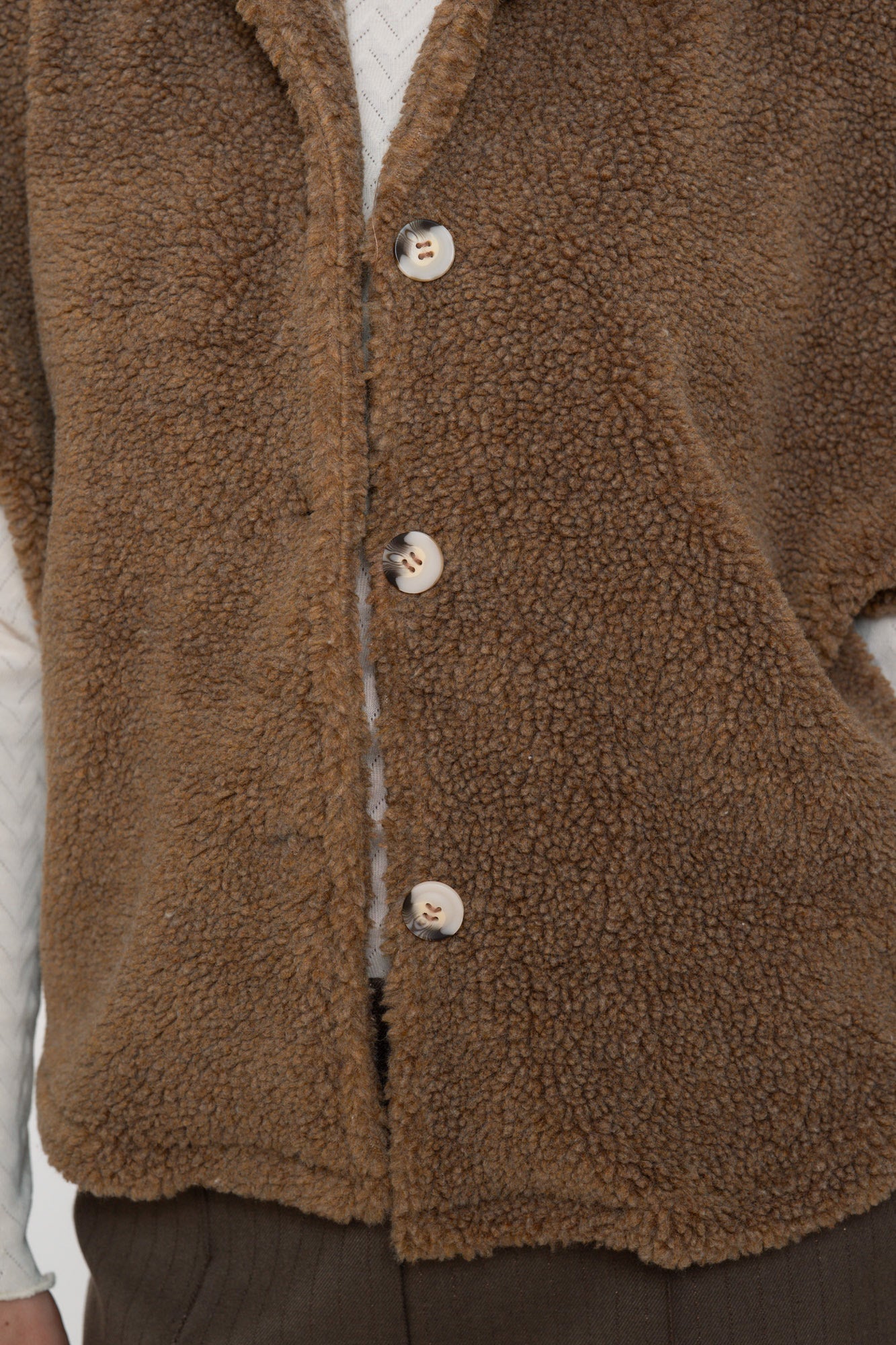 Geisha dames boxy teddy jacket in warme camel tint