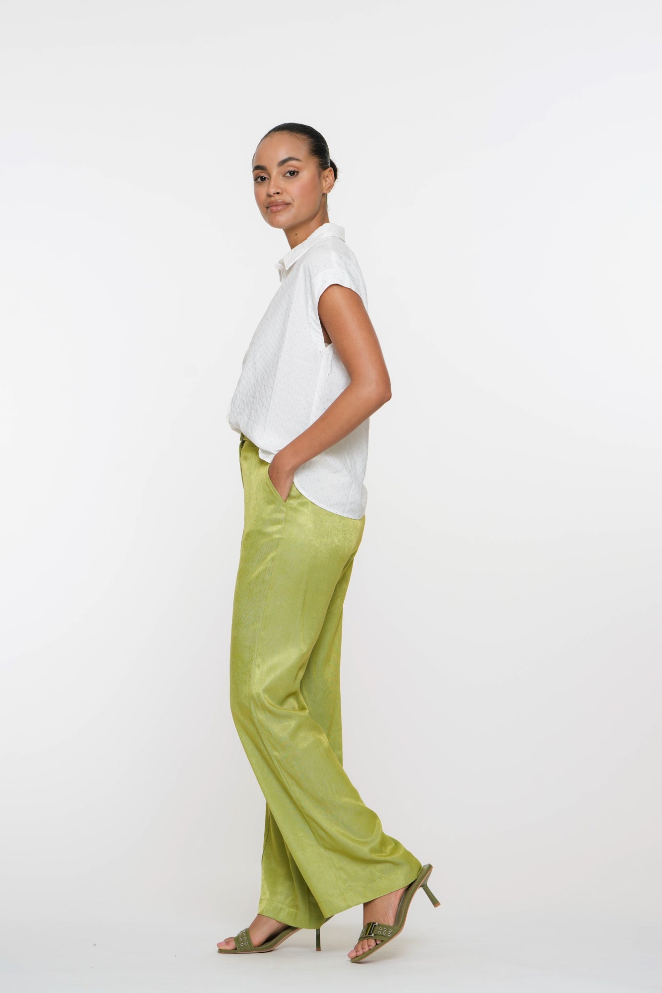 Geisha Fashion damesbroek met glans