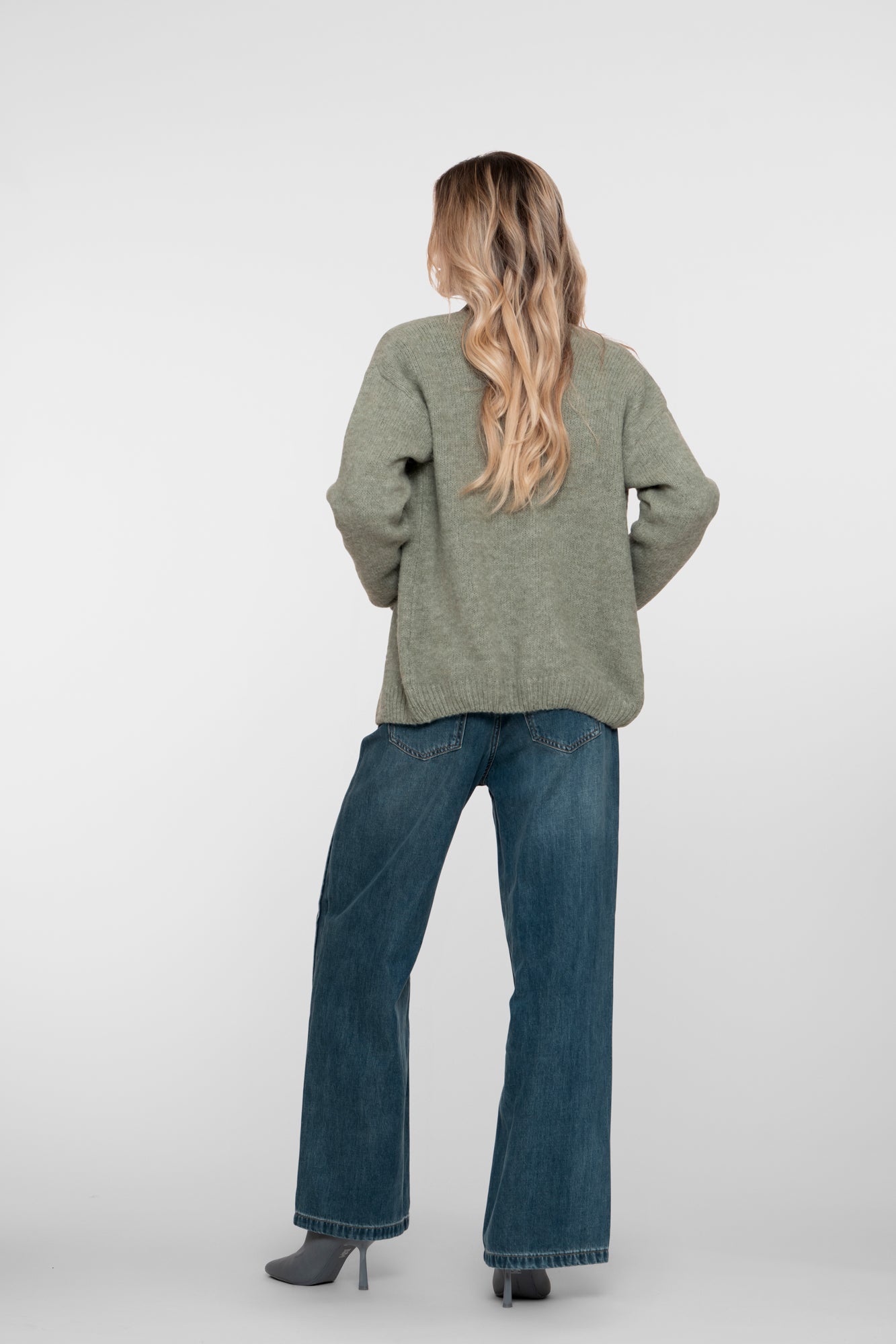 Geisha dames flare jeans met dubbele knoop