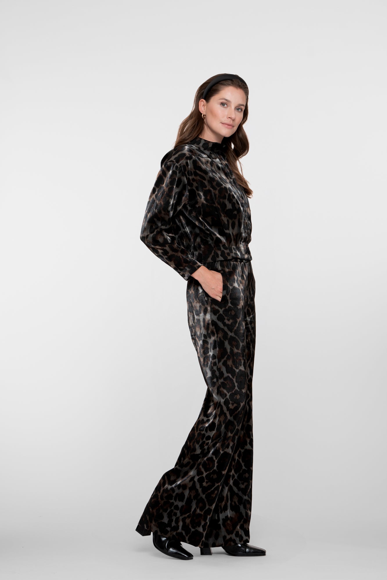Geisha dames pantalon met leopard print