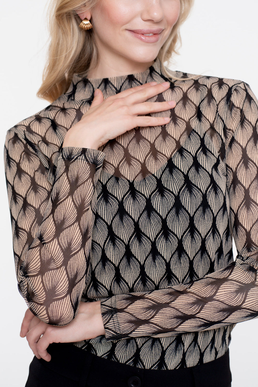 Geisha dames mesh top met grafische print