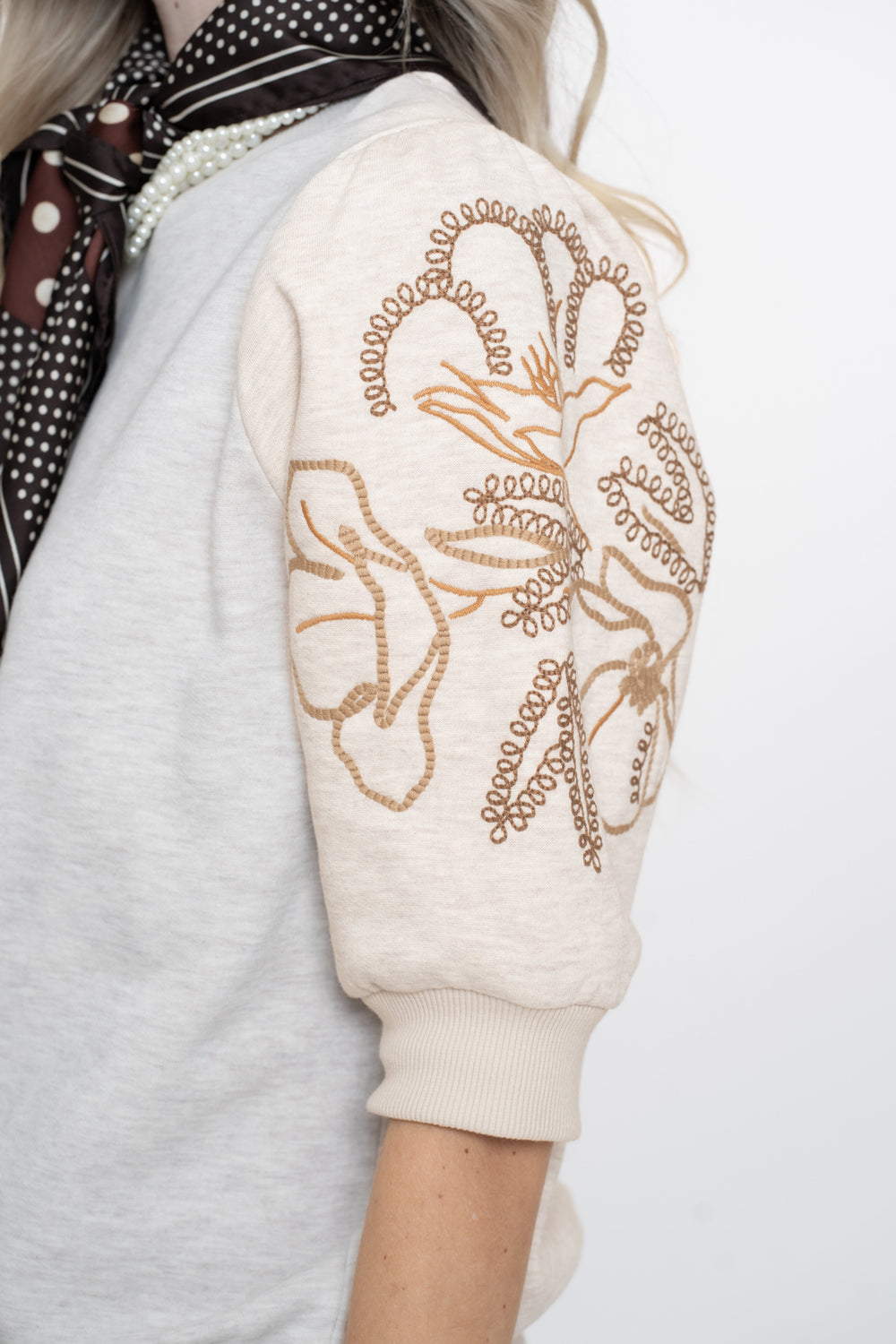 Geisha dames sweater met sierlijke dessin