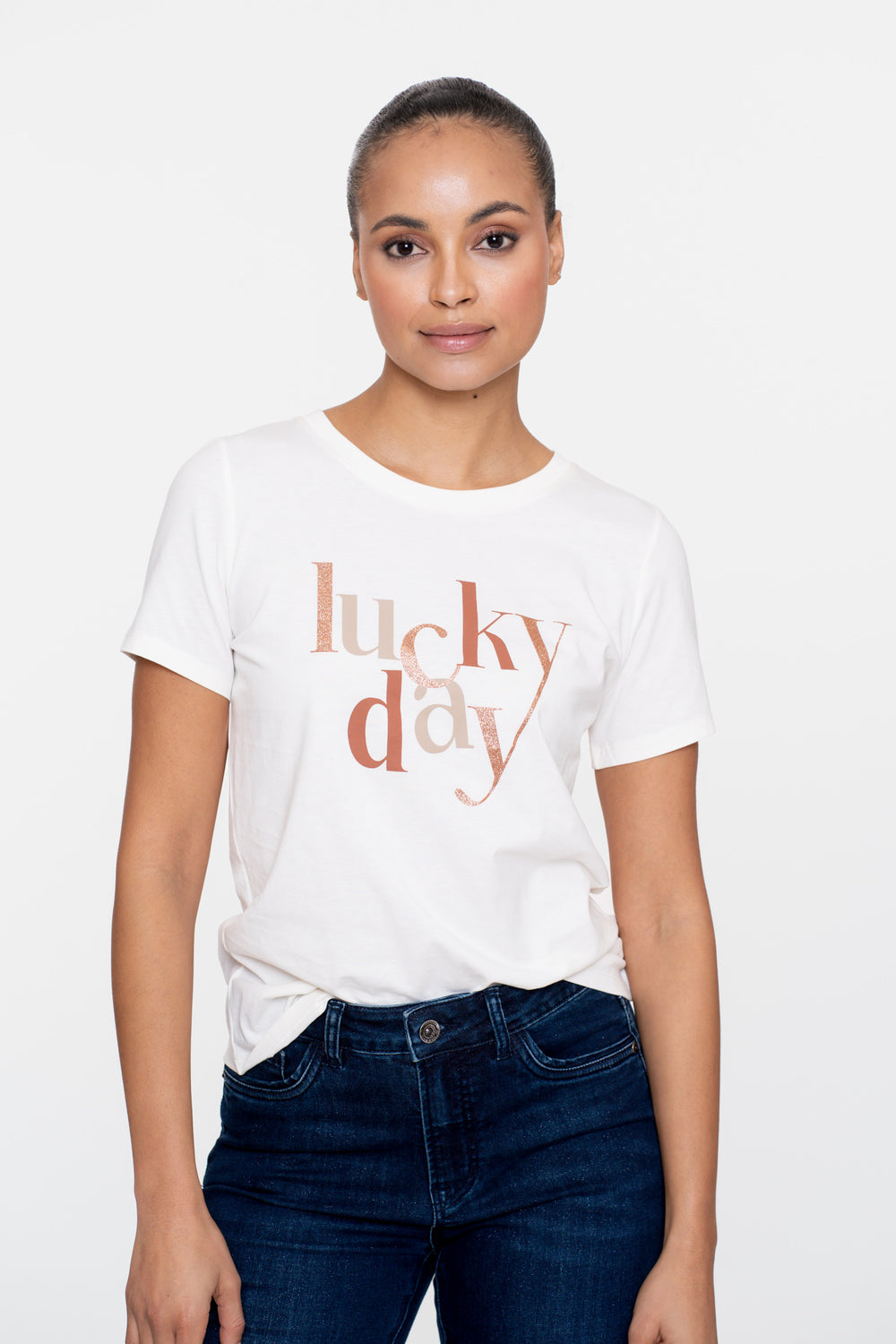 Geisha dames Basic T-shirt met Lucky day