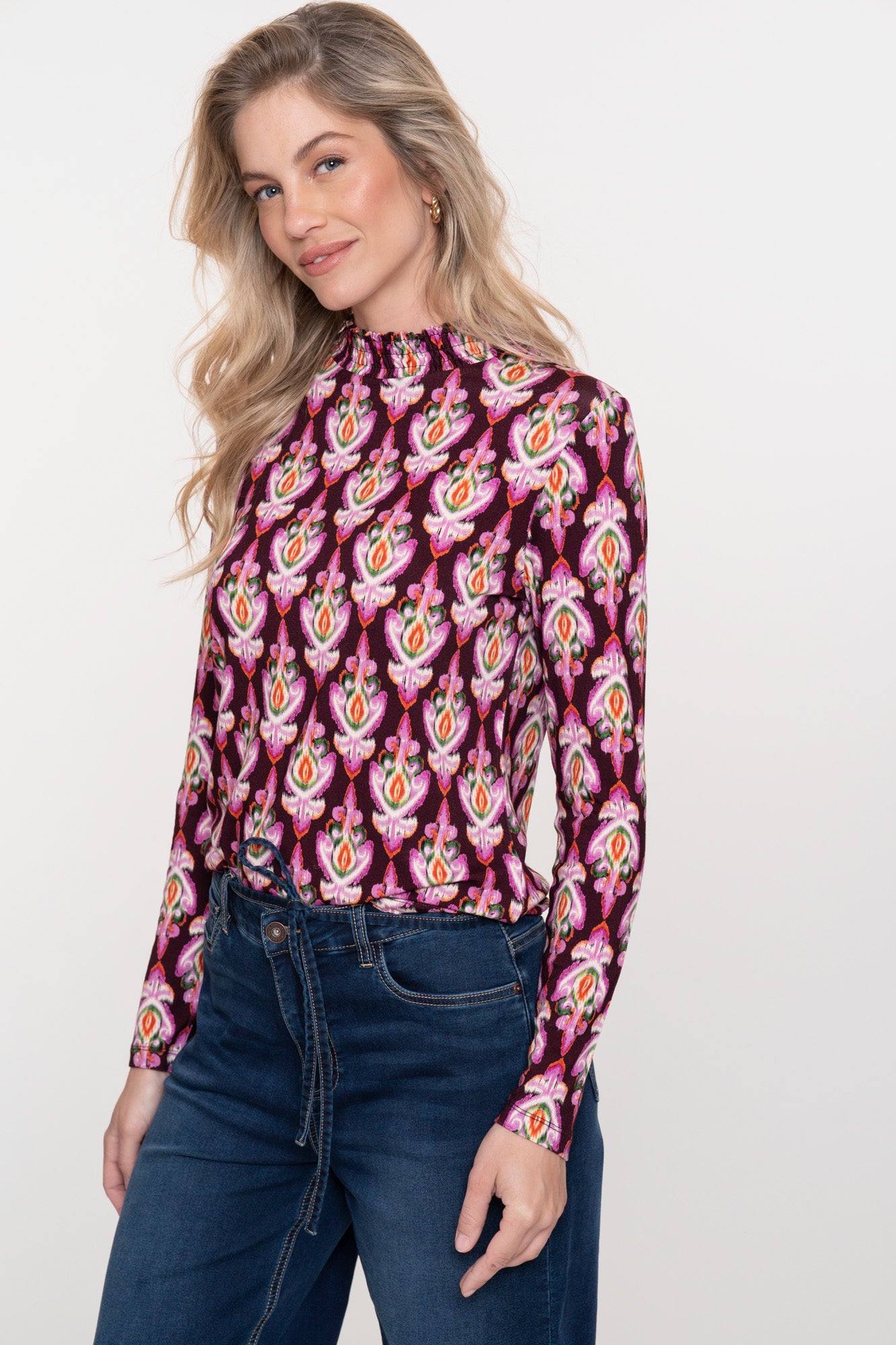 Geisha dames top met smock en Ikat print