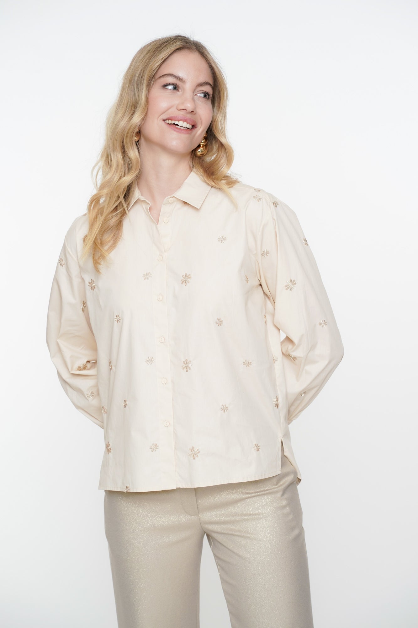 Geisha Fashion dames blouse met geborduurde bloemenprint
