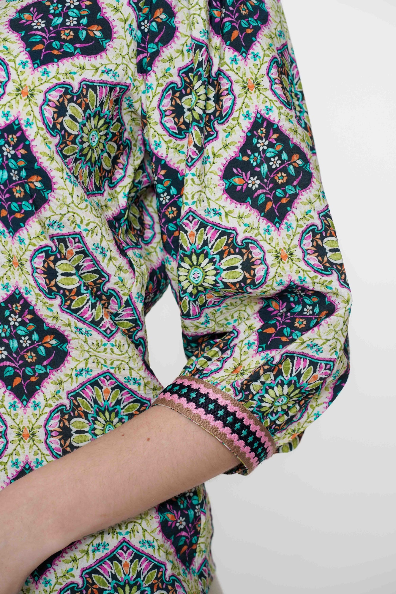 Geisha Fashion damesblouse met etnische print