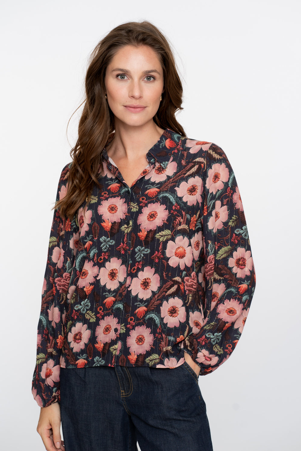 Geisha dames blouse met sierlijke bloemenprint
