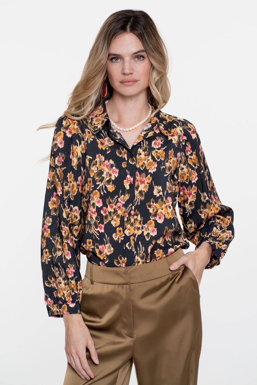 Geisha dames blouse met arty bloemenprint