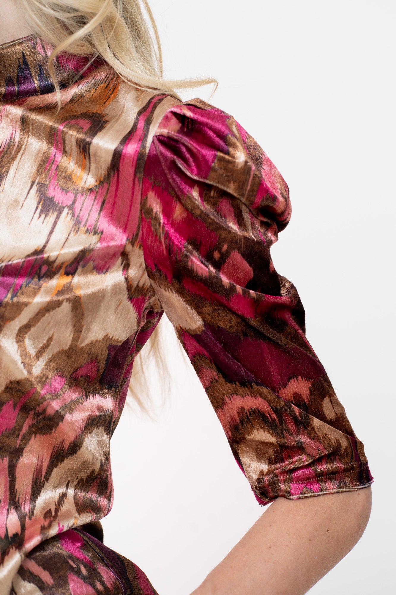 Geisha dames top met plooimouwen en print