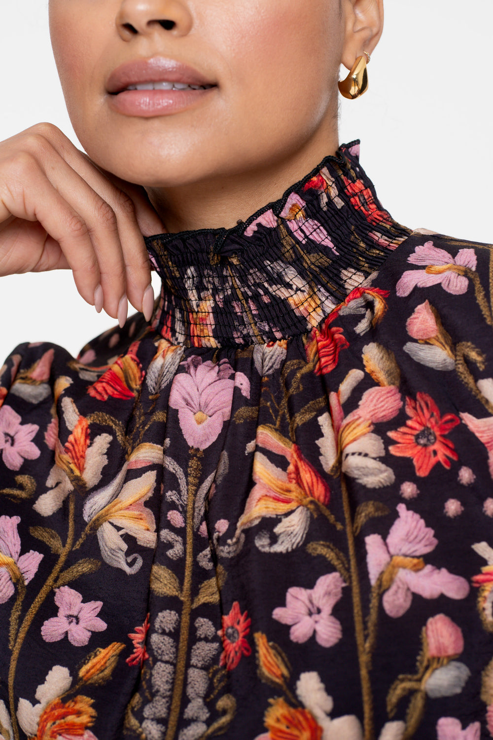 Geisha dames top met sierlijke print en smock details