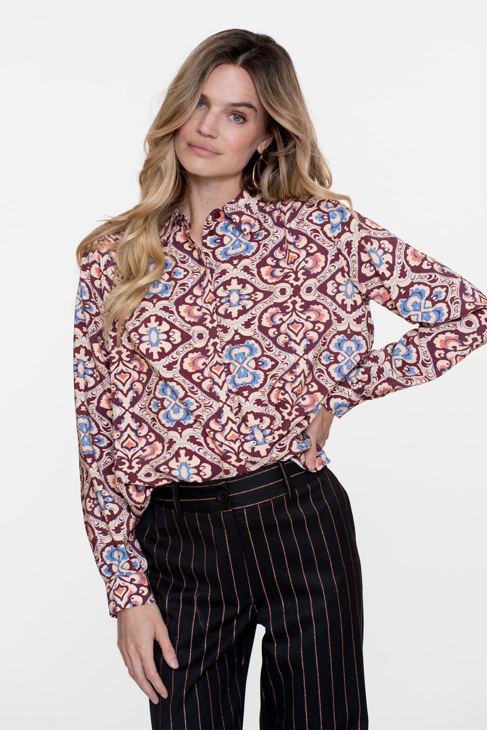 Geisha dames blouse met Ikatprint
