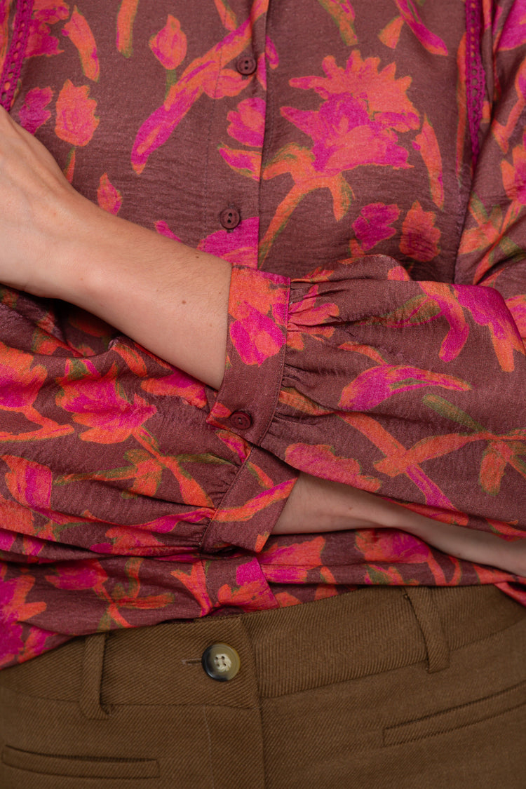 Geisha dames abstracte swirl print blouse met strik