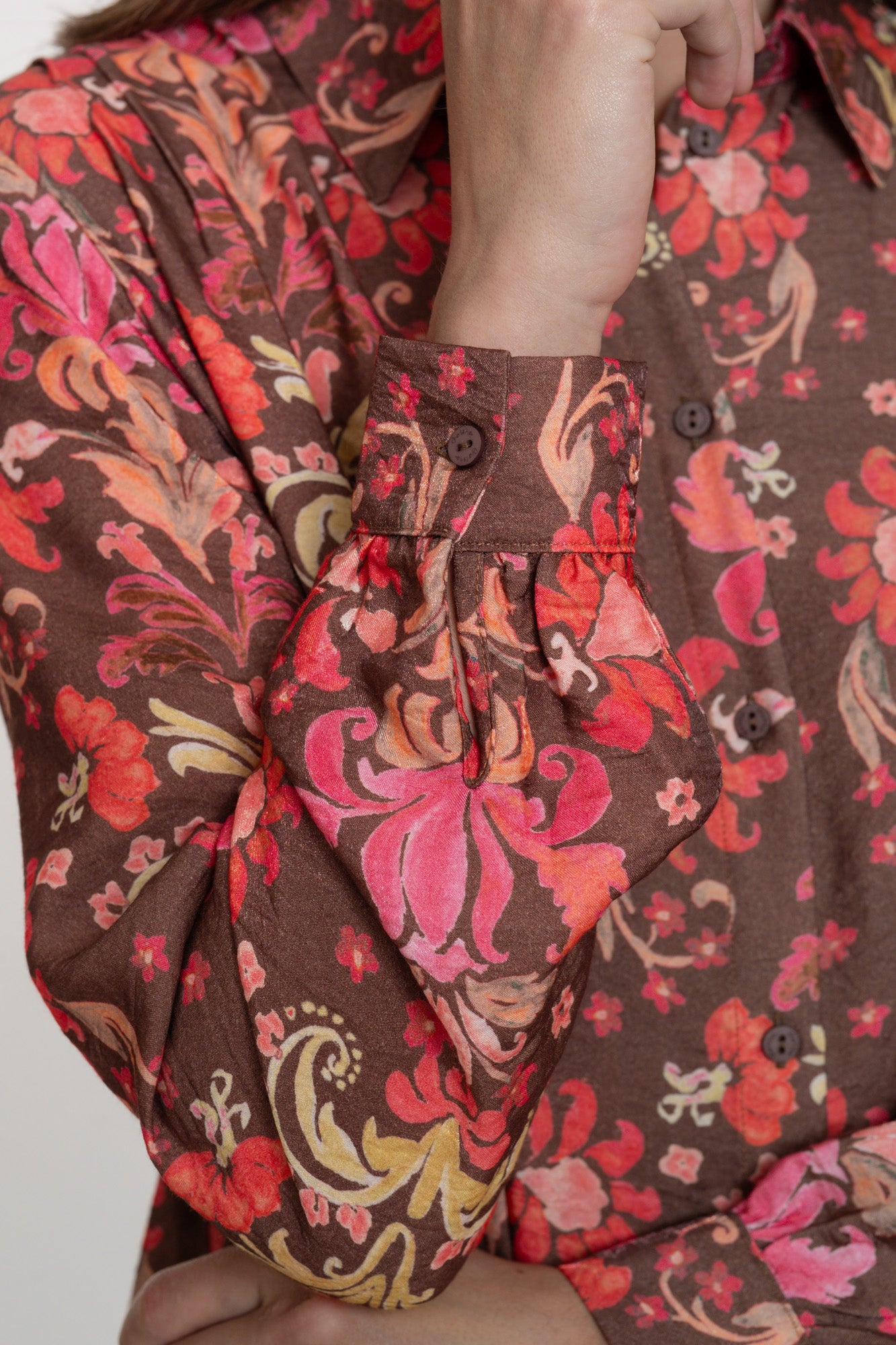 Geisha dames kleurrijke blouse met bloemenprint
