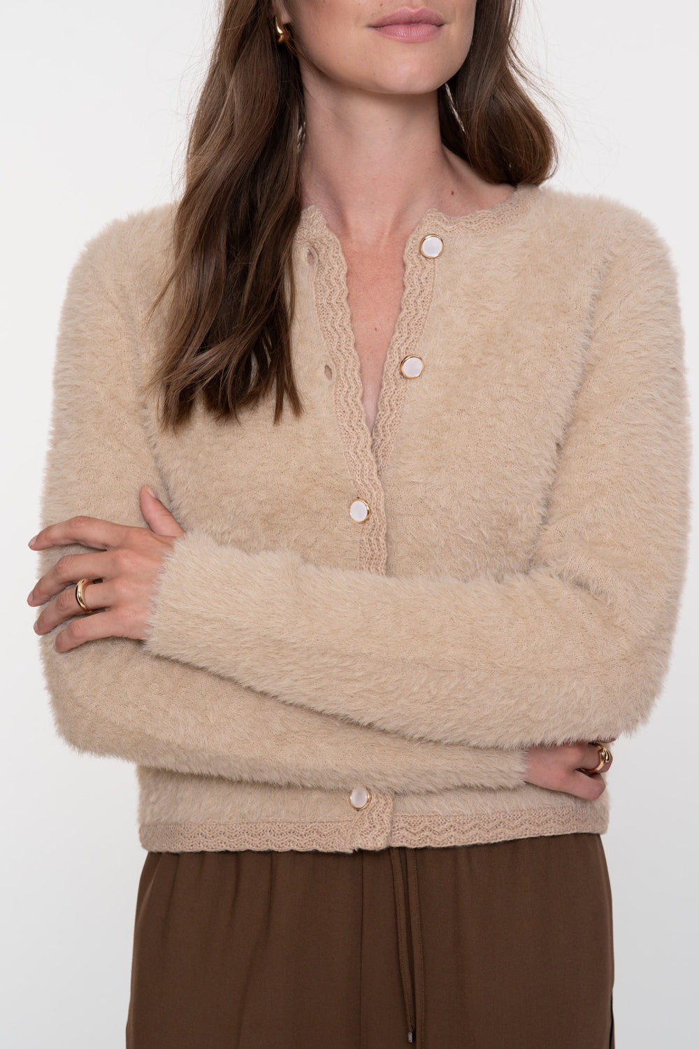 Geisha dames fluffy vest met gehaakte details