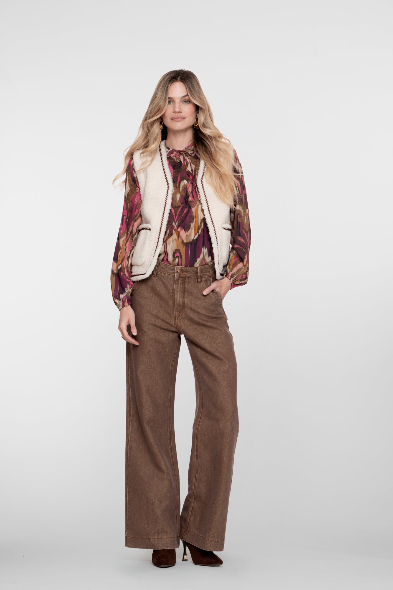 Geisha dames teddy gilet met geweven bies