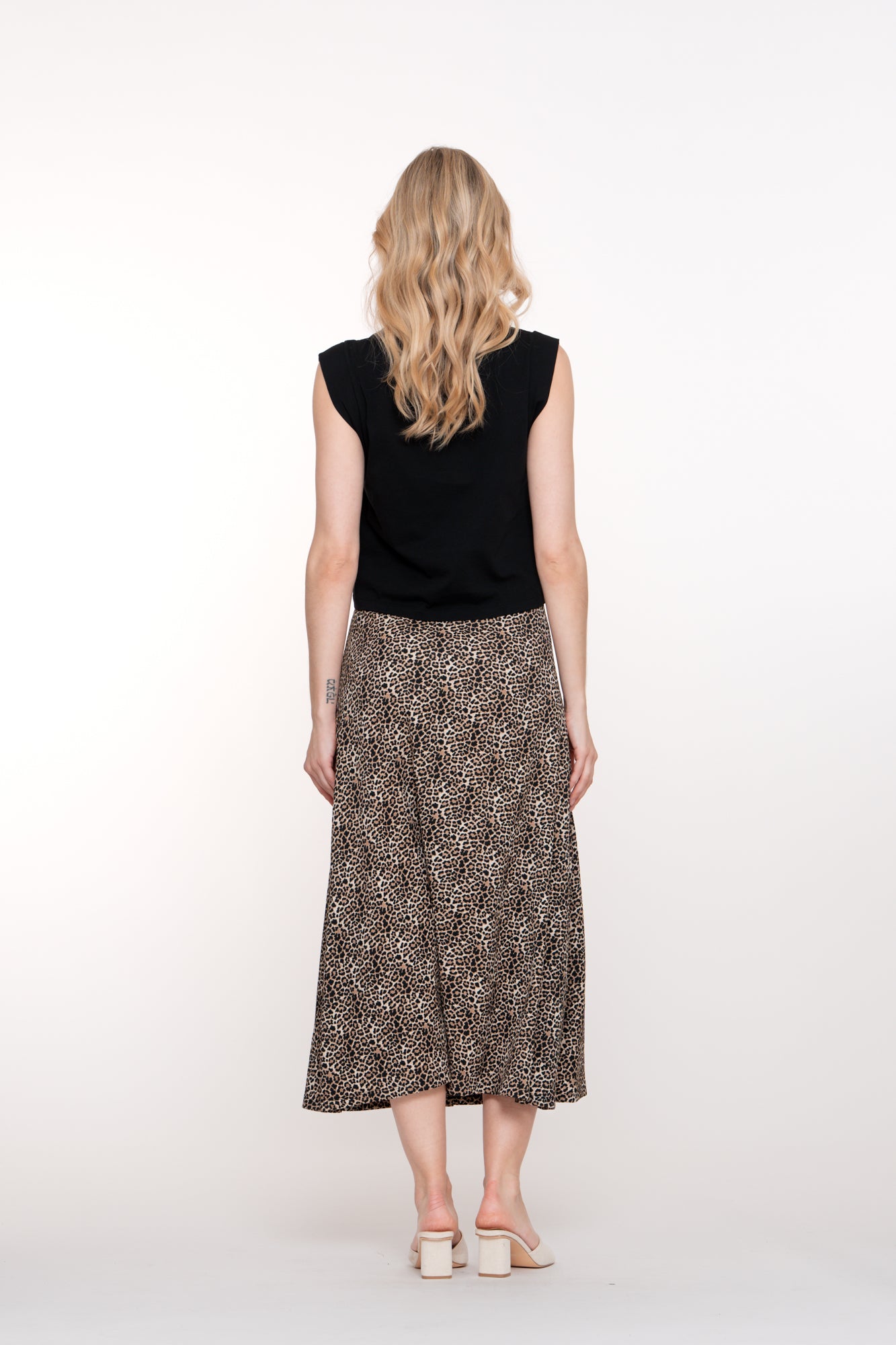 Geisha dames leopard rok met knoopjes