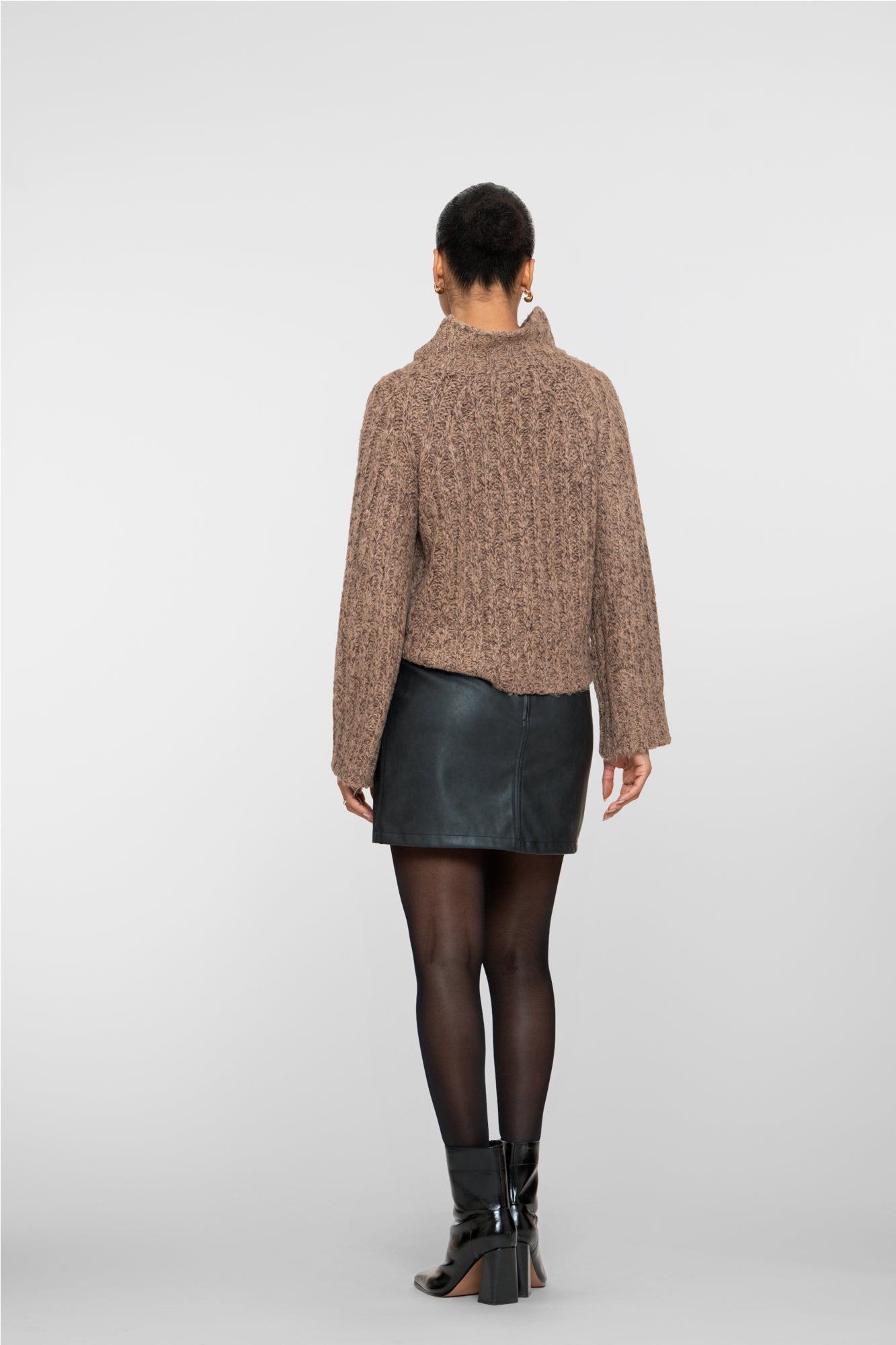 Geisha dames mini leather look skirt