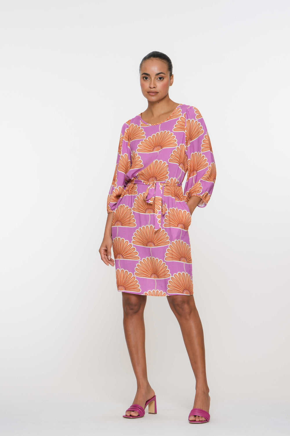 Geisha Fashion damesjurk met mandalabloemen