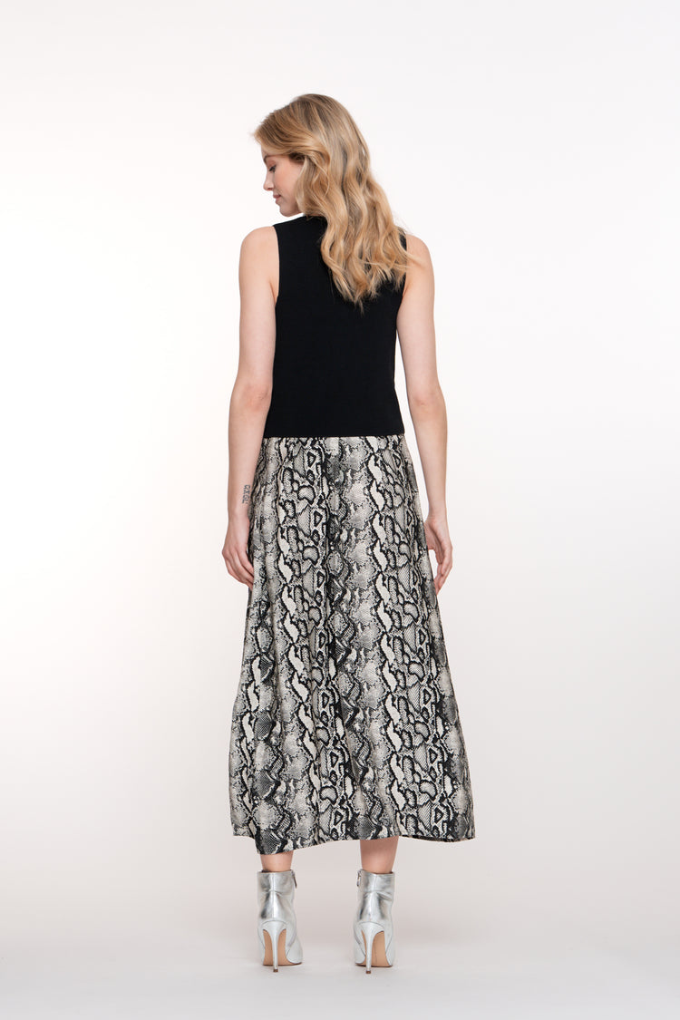 Geisha dames luchtige zomerse jurk met slangenprint