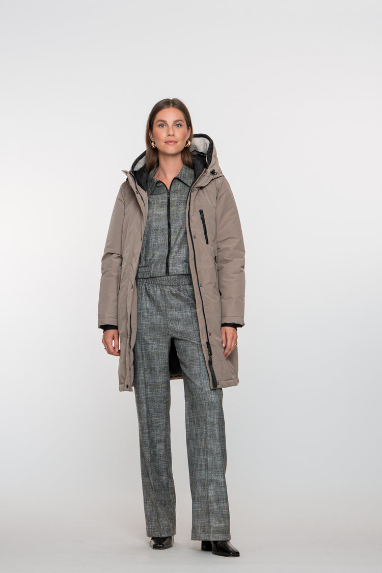 Geisha dames gewatteerde jas met teddy hood