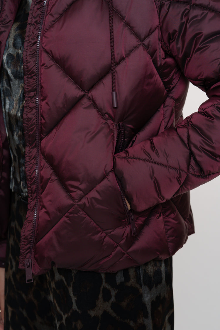 Geisha dames burgundy padded korte jas