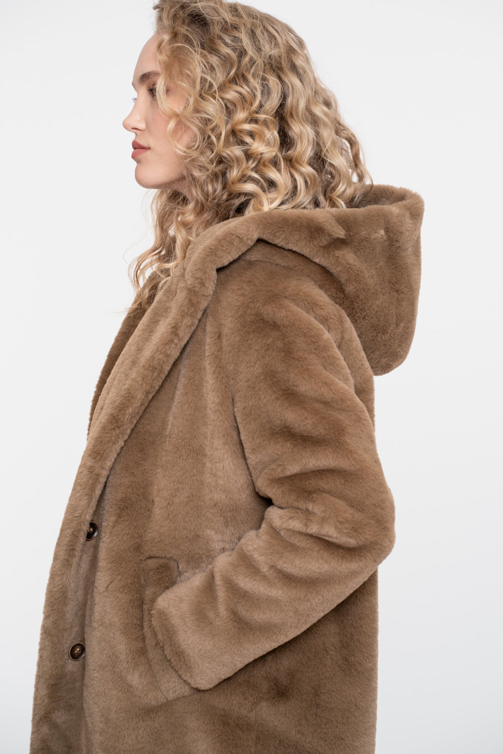 Geisha dames faux fur mantel