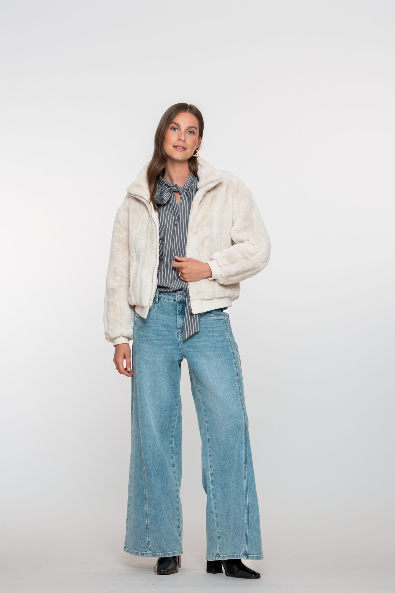 Geisha dames short faux fur jas