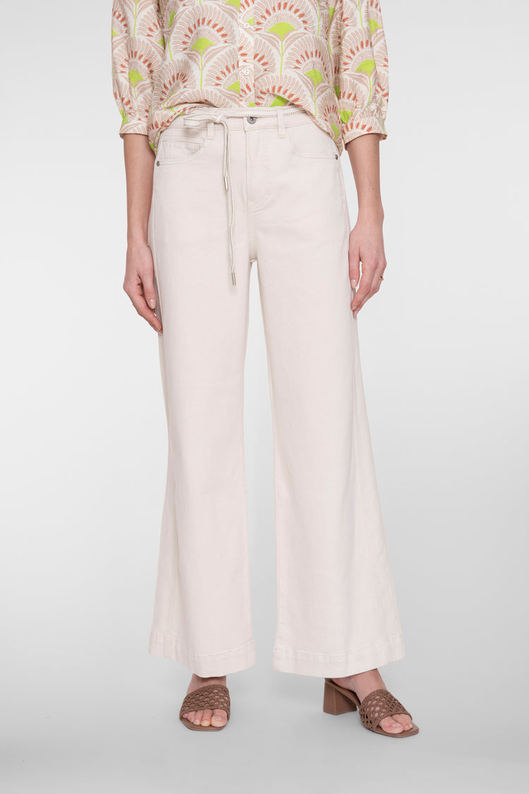 Geisha wide leg jeans ecru met strikceintuur