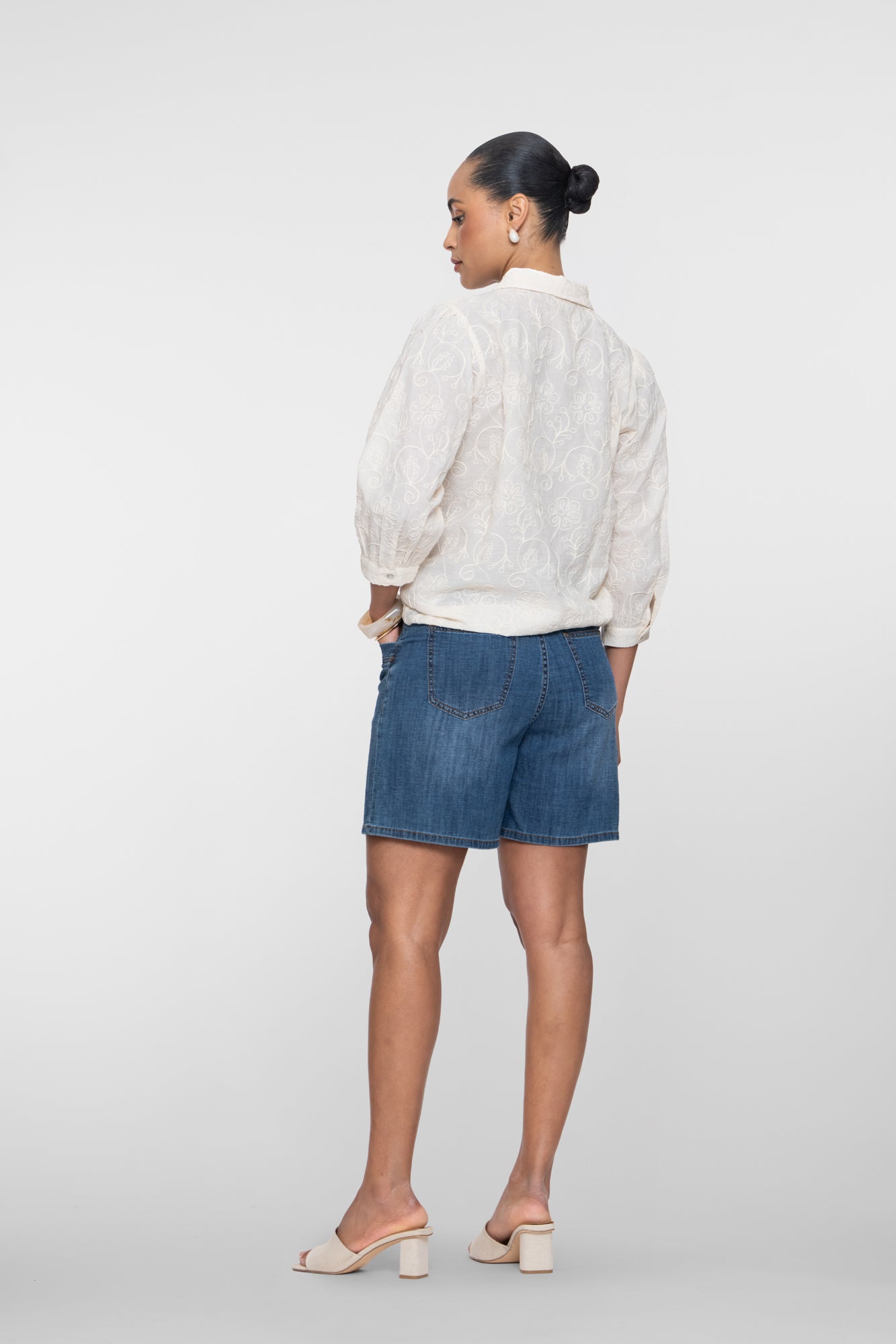 Geisha denim short met strikceintuur