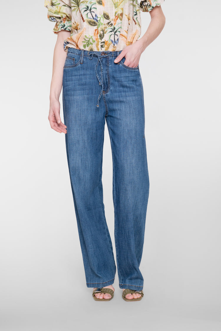 Geisha jeans met hoge taille en strikkoord