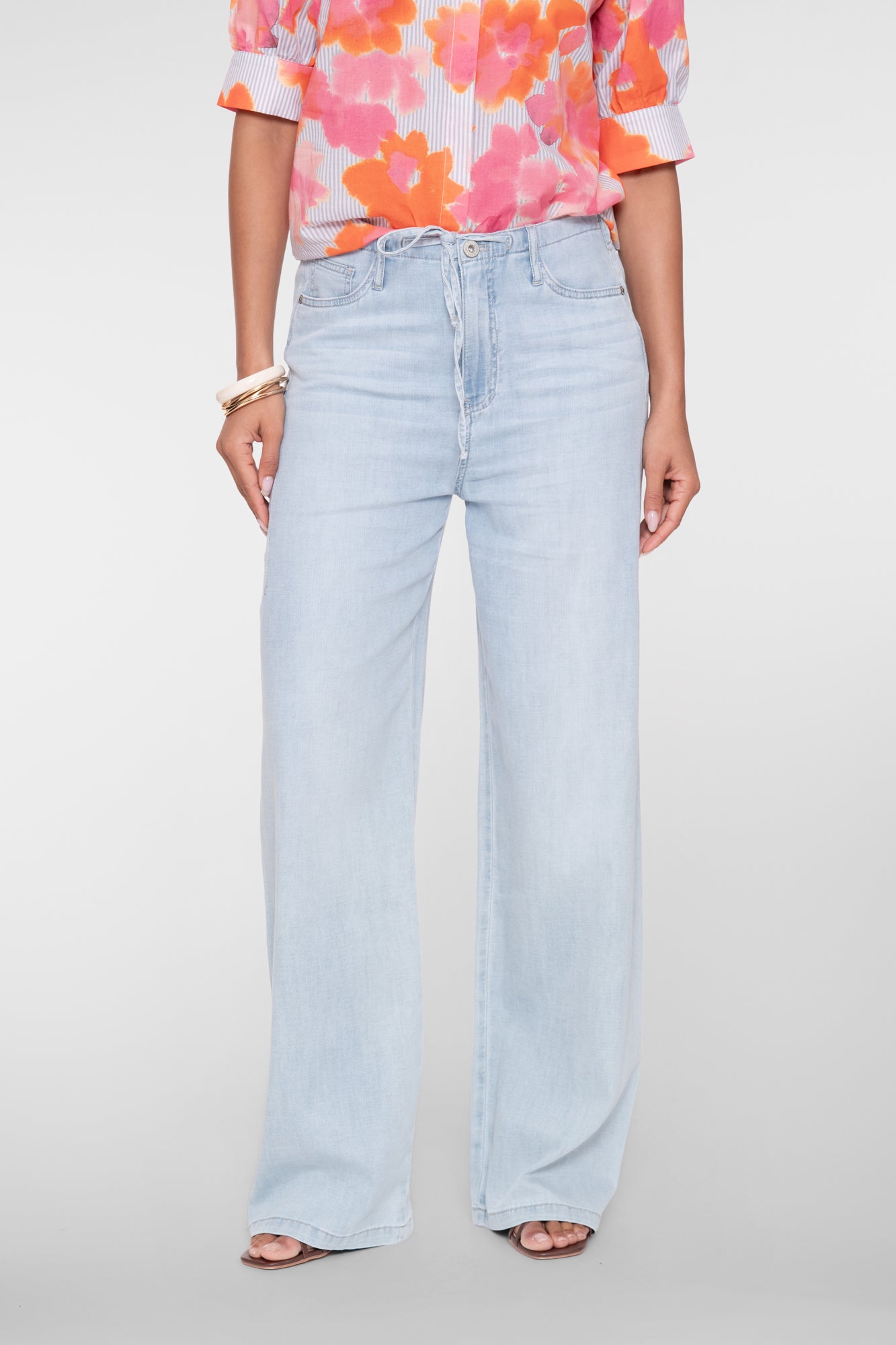 Geisha jeans met hoge taille en strikkoord