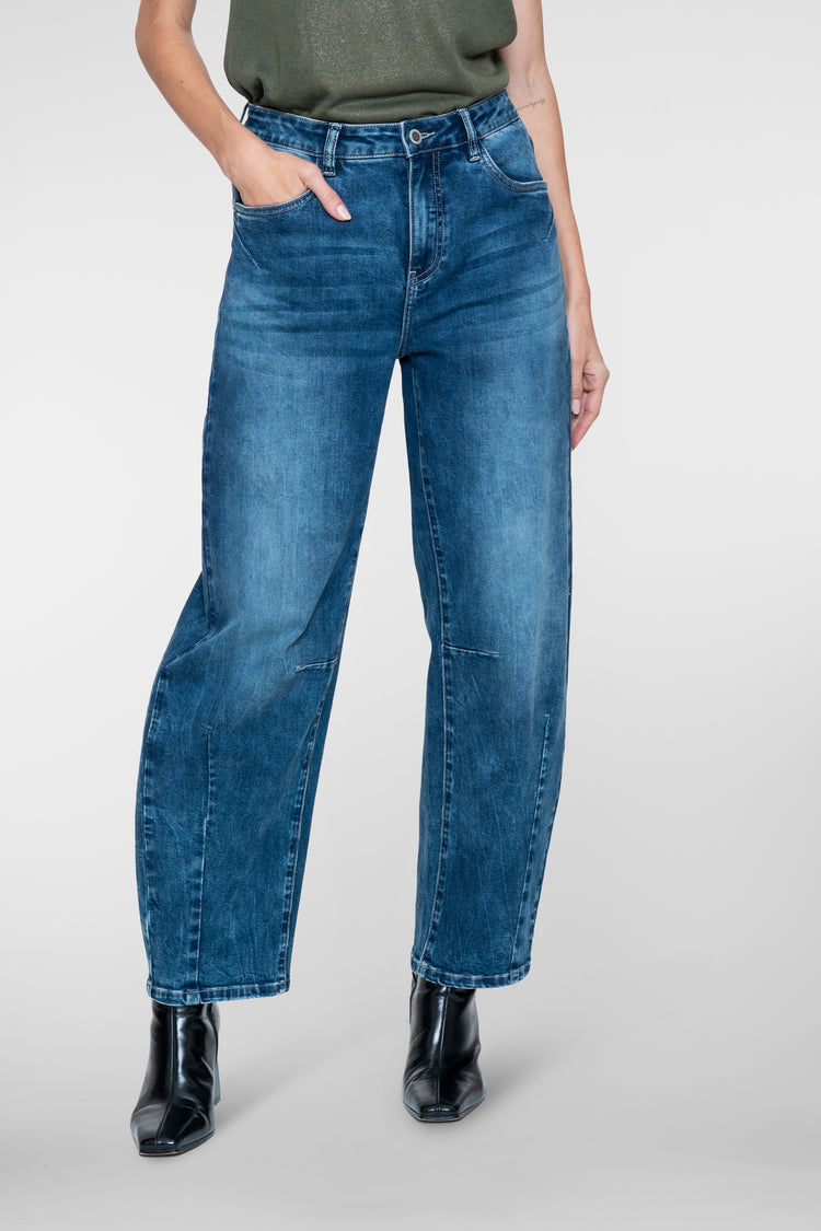 Geisha barrel jeans mid-waist met sierstiksel