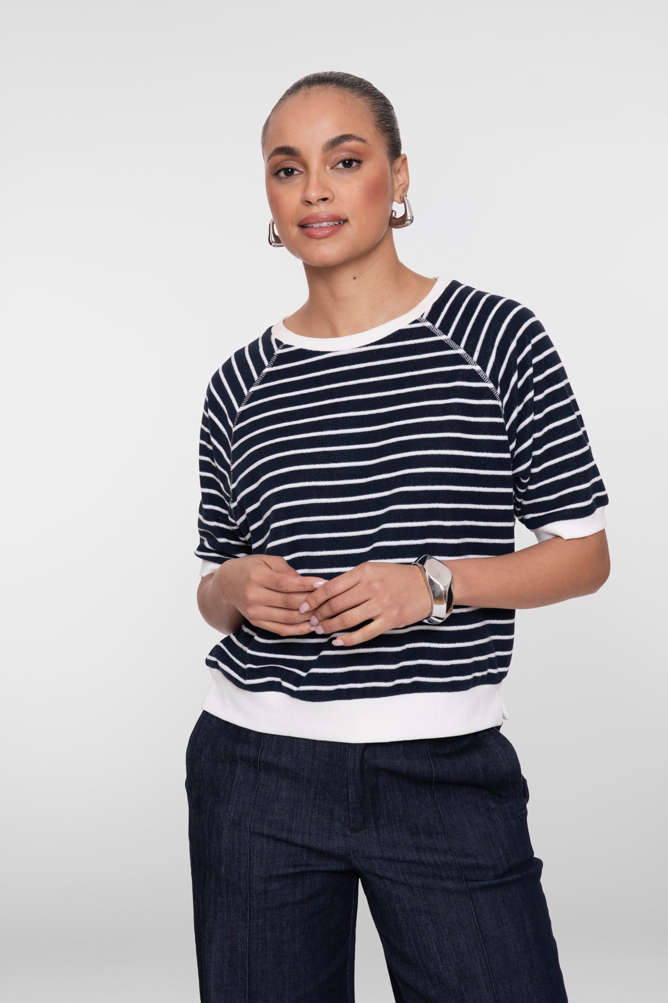 Geisha gestreepte sweater met korte mouw en raglanlijn