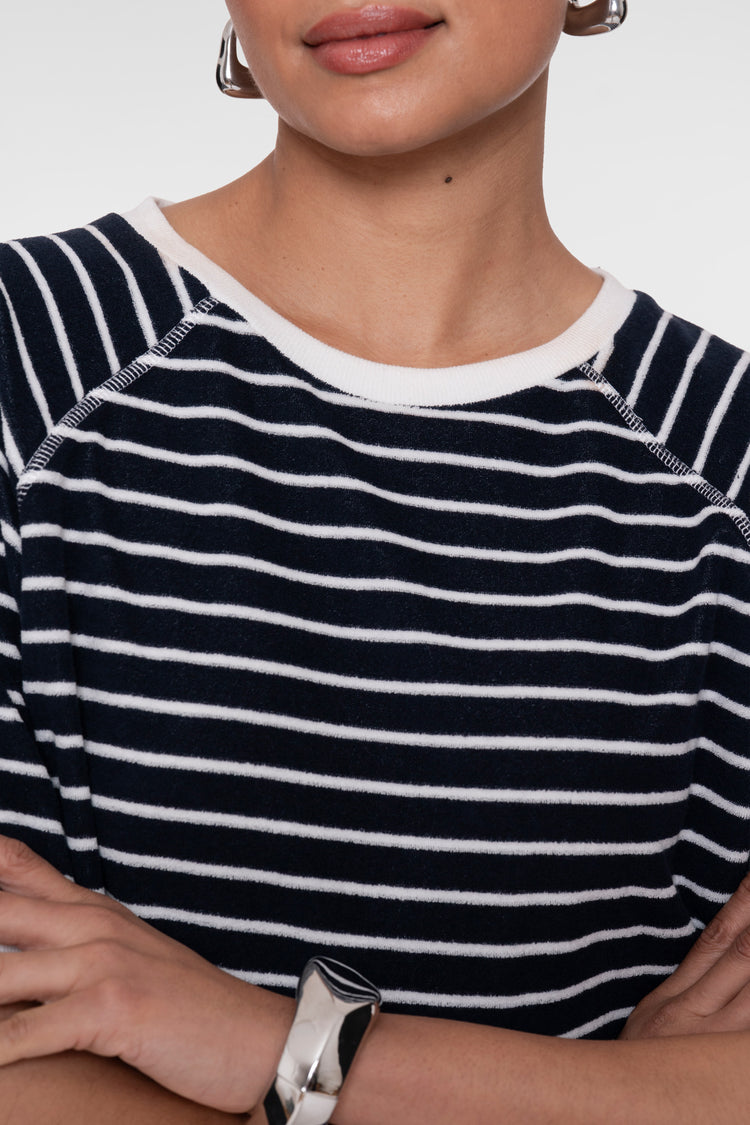Geisha gestreepte sweater met korte mouw en raglanlijn