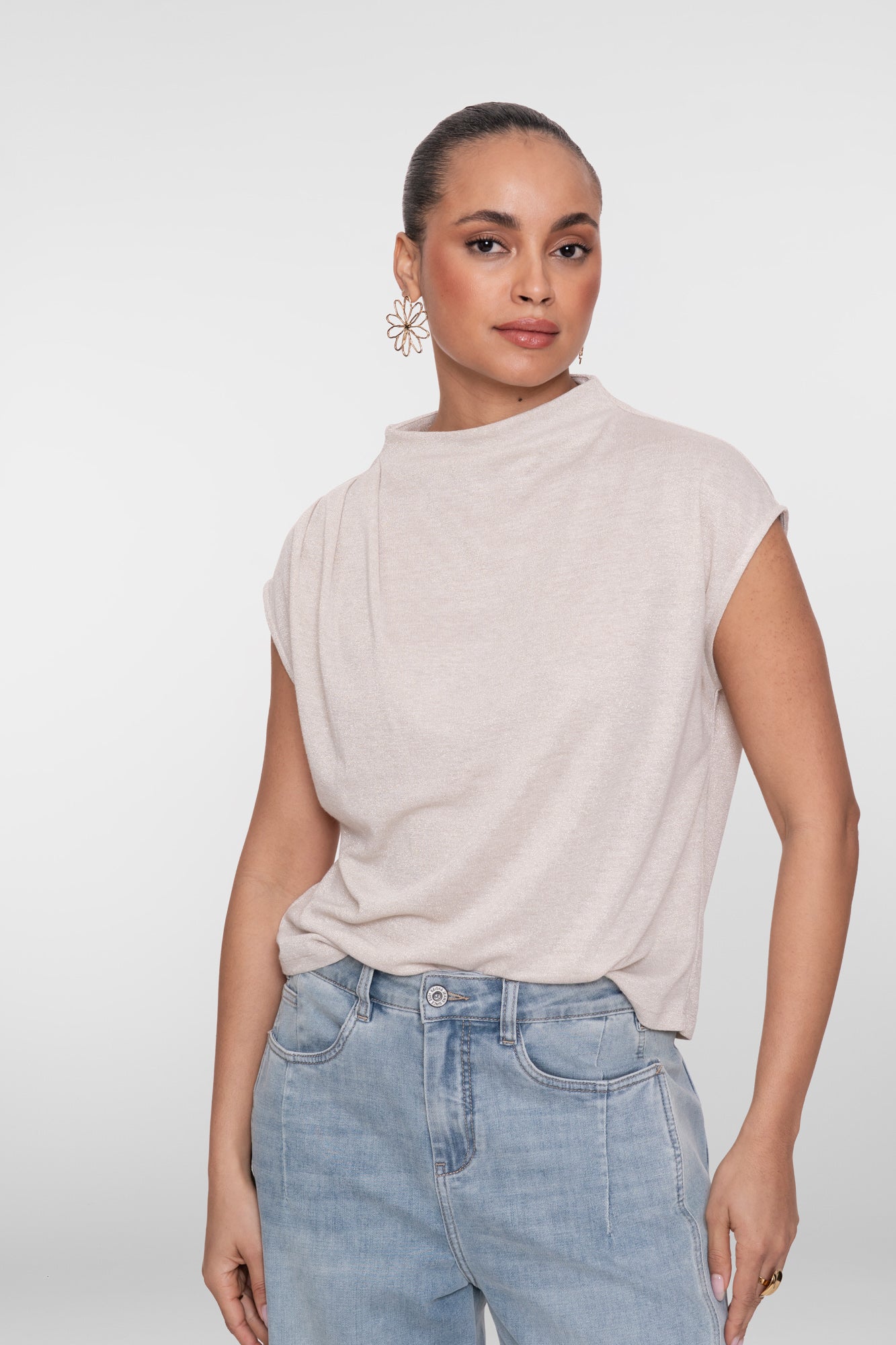 Geisha dames top met high neck detail