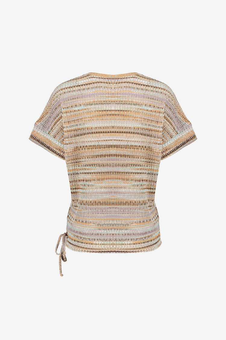 Geisha top met opengewerkte structuur en streepdessin