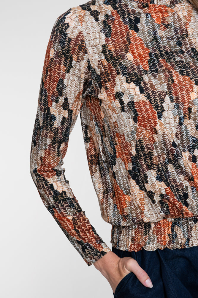Geisha top met grafisch dessin en smockdetails