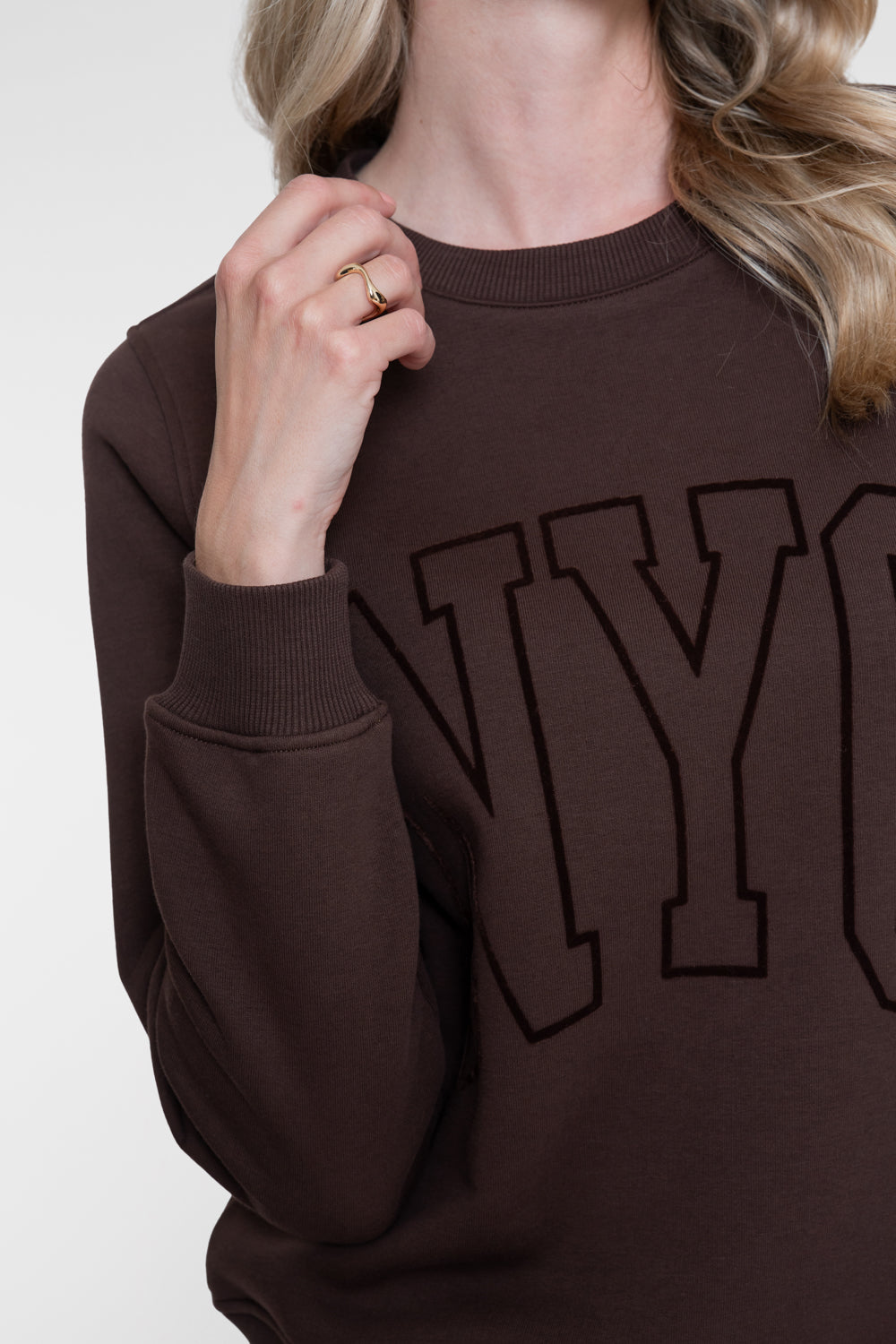 Geisha sweater met NYC-opdruk