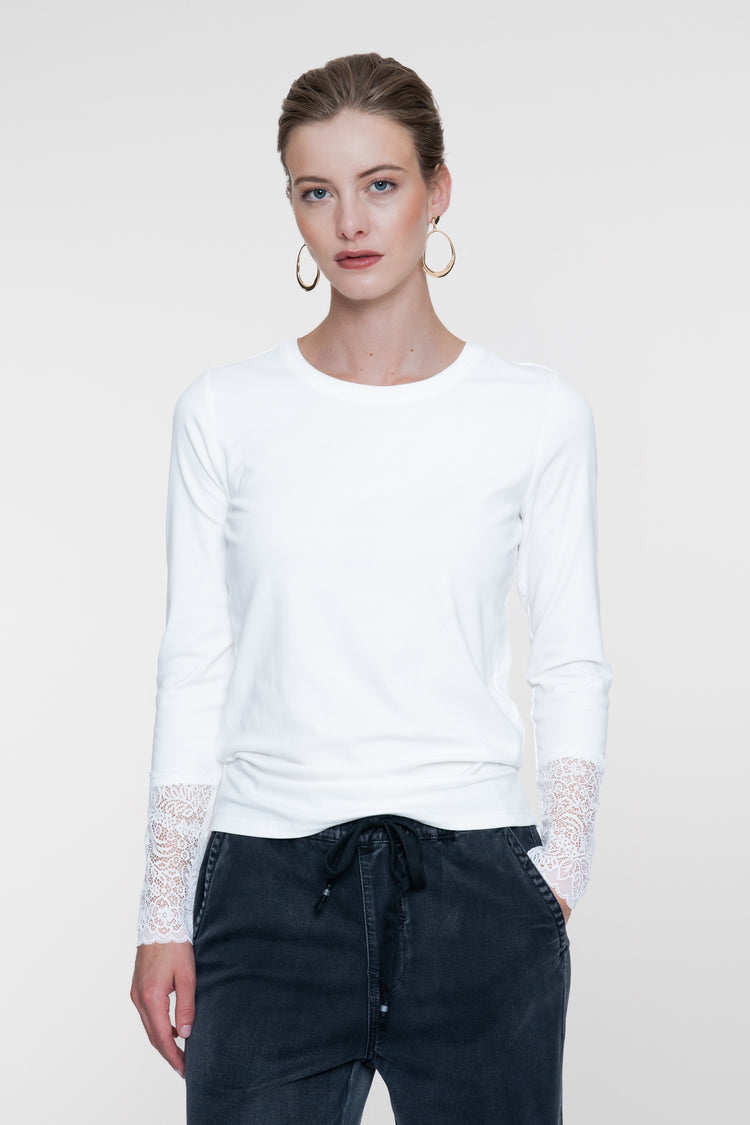 Geisha wit T-shirt met kant detail