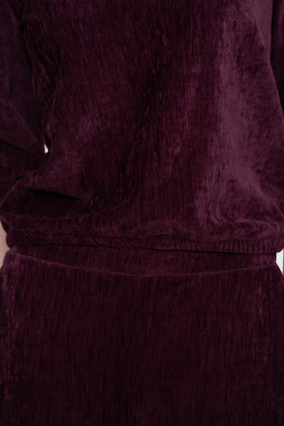 Geisha veloursachtige top met V-snit en 3/4 mouwen
