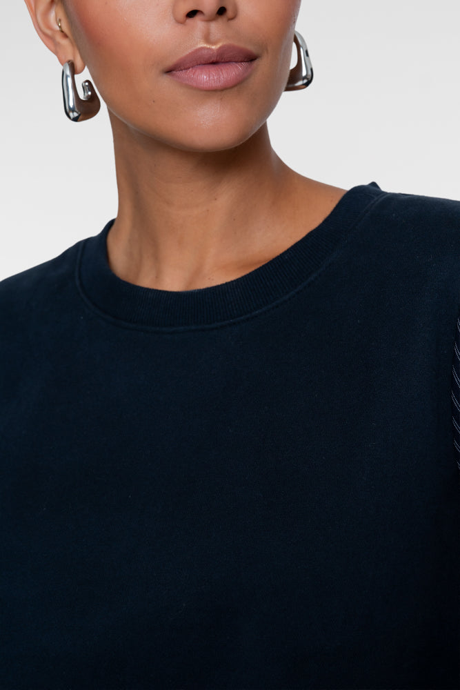 Geisha sweater met gestreepte blousemouwen en ruffle details