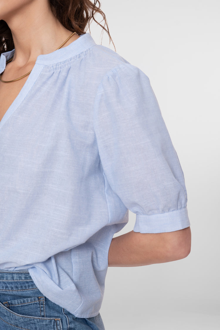 Geisha top linnen look met subtiele pofmouw