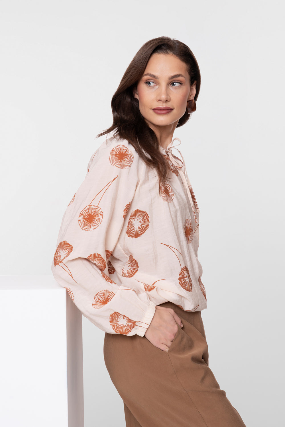 Geisha top met waaierpatroon en sierkoord