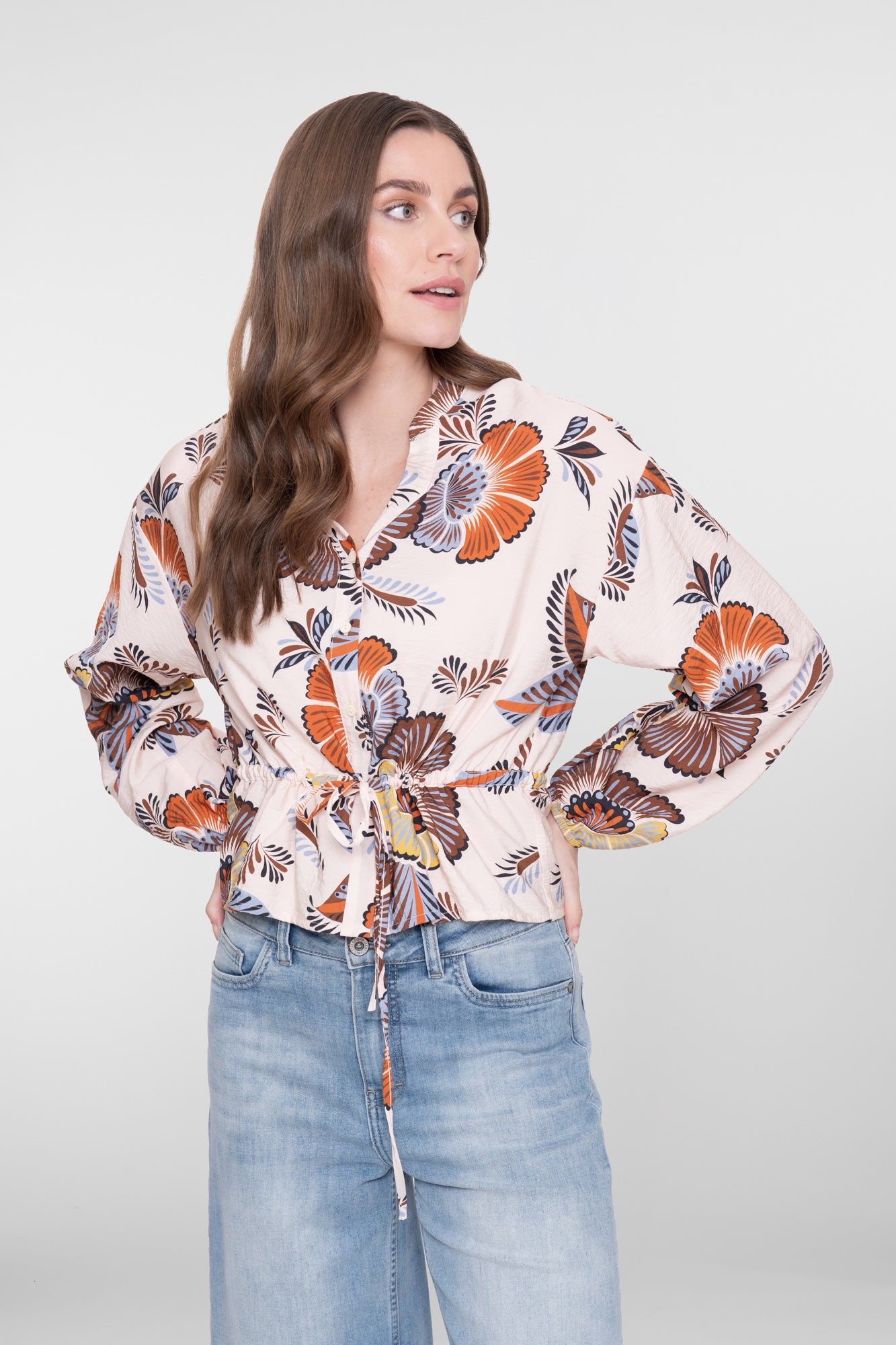 Geisha peplumblouse met strikceintuur