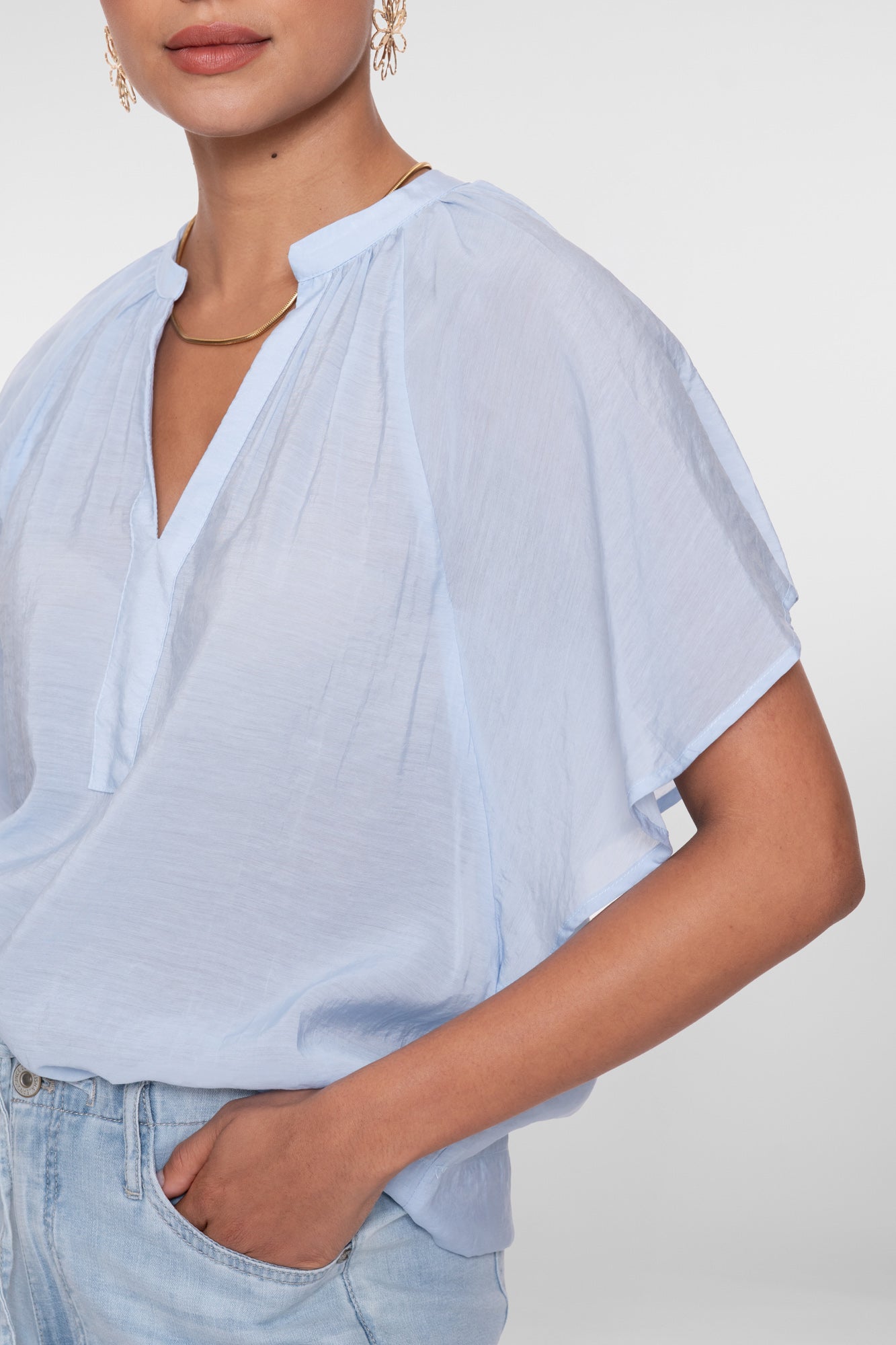 Geisha top met vlindermouwen lichtblauw