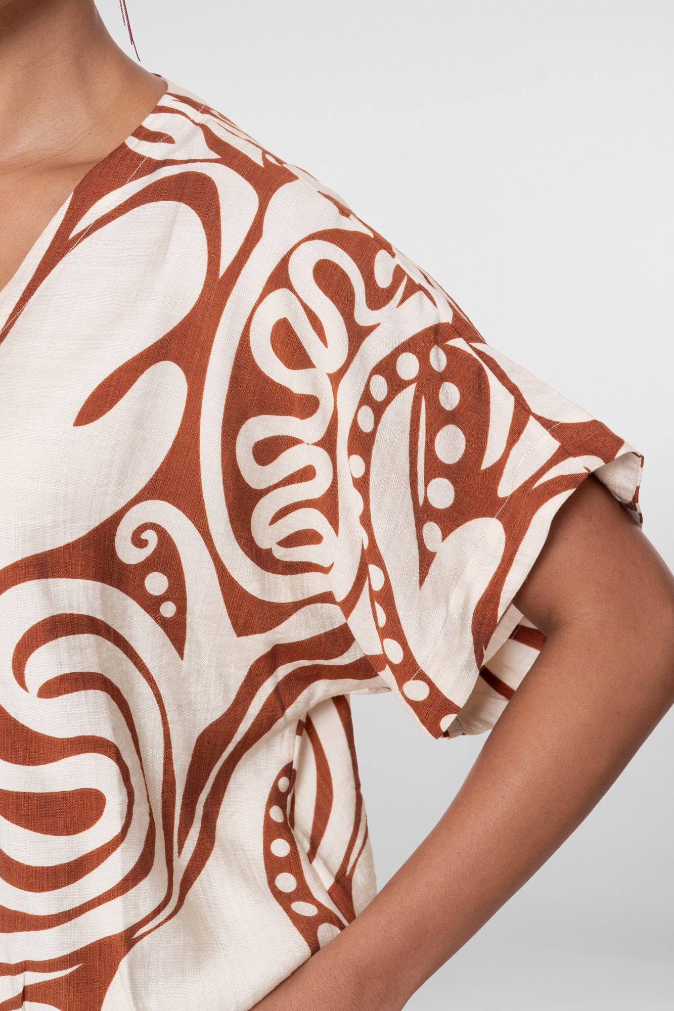 Geisha top bi-color swirl print