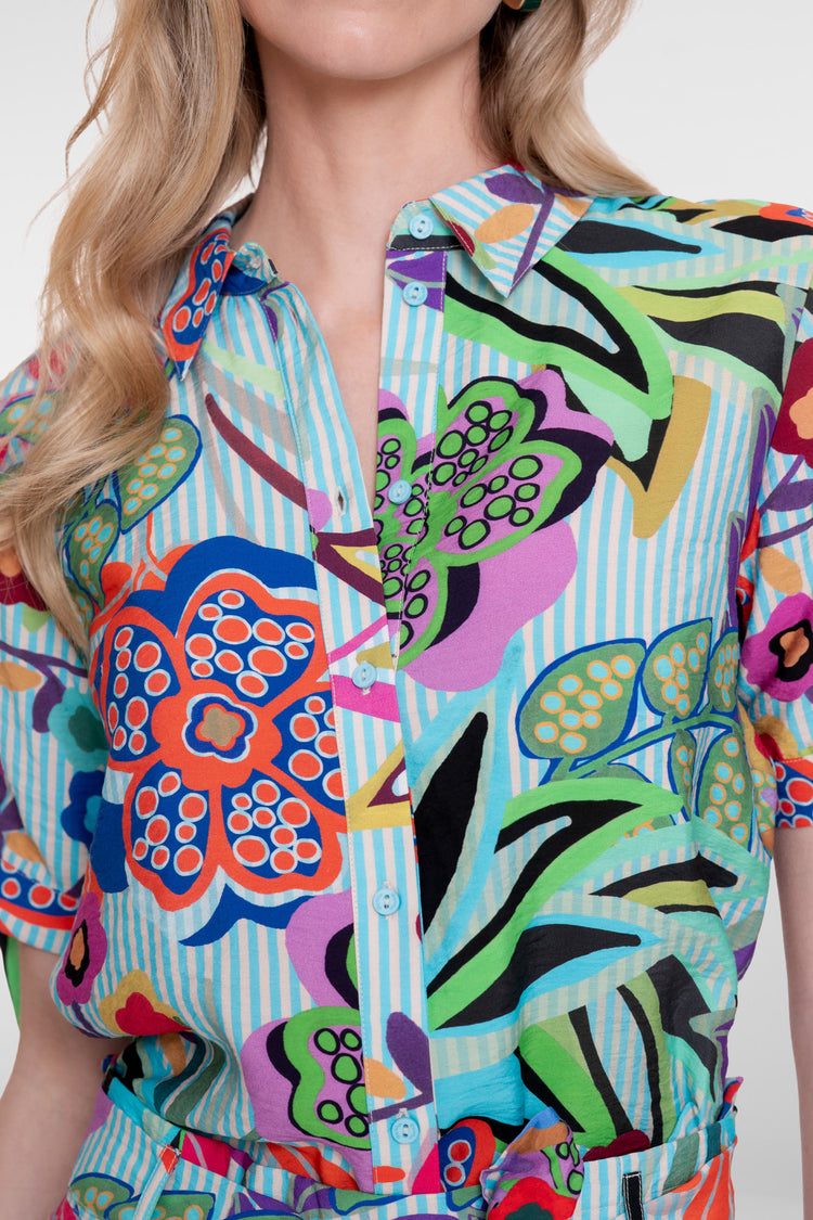 Geisha blouse met kleurrijke print en strikdetail op de mouw