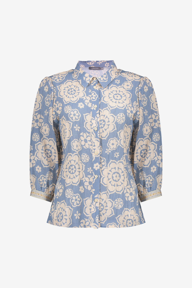 Geisha blouse met bloemenprint en subtiele pofmouw