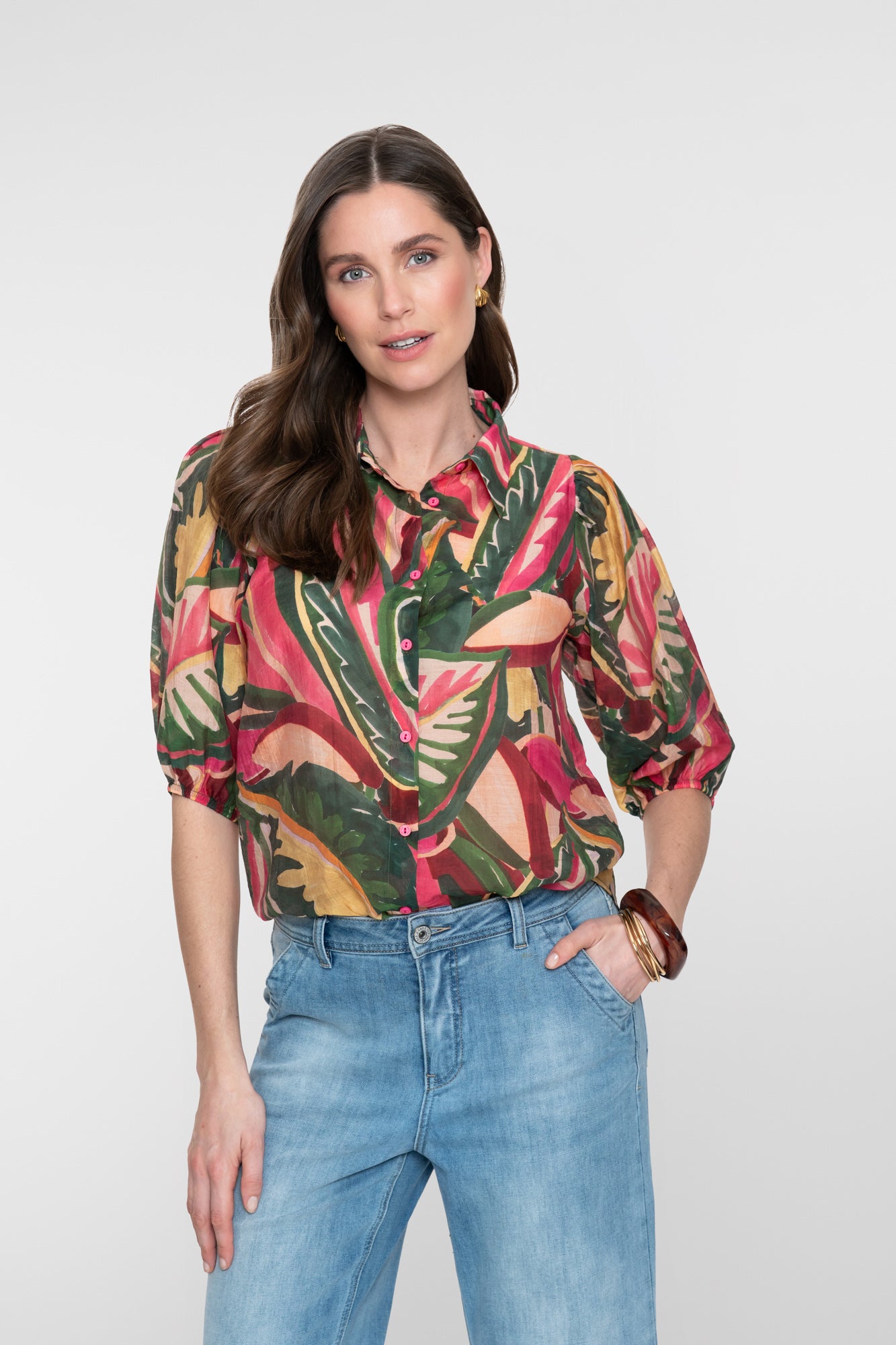 Geisha blouse met kleurrijke print en halflange mouwen